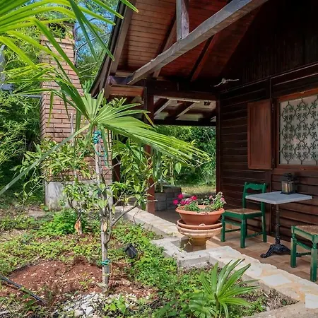 Pure Nature Haven By The Sea With Hot Tub Holiday home