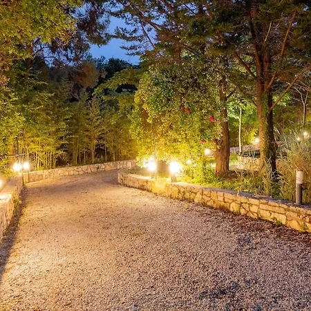 Pure Nature Haven By The Sea With Hot Tub Holiday home