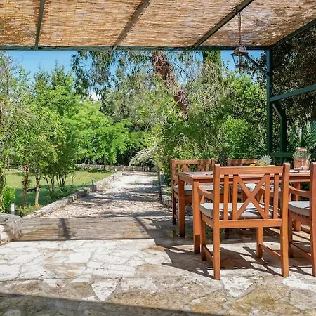 Pure Nature Haven By The Sea With Hot Tub Holiday home