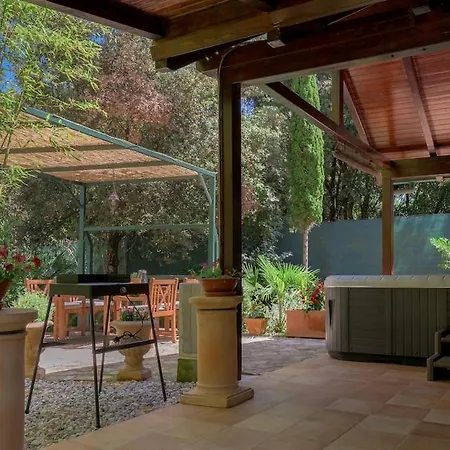 Pure Nature Haven By The Sea With Hot Tub *