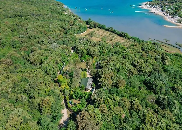 Pure Nature Haven By The Sea With Hot Tub Σπίτι διακοπών