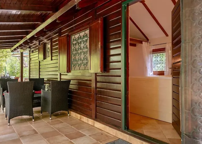 Pure Nature Haven By The Sea With Hot Tub